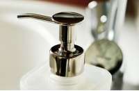 Seifenspender mit Druckmechanismus