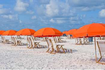 Das Material des Sonnenschirms